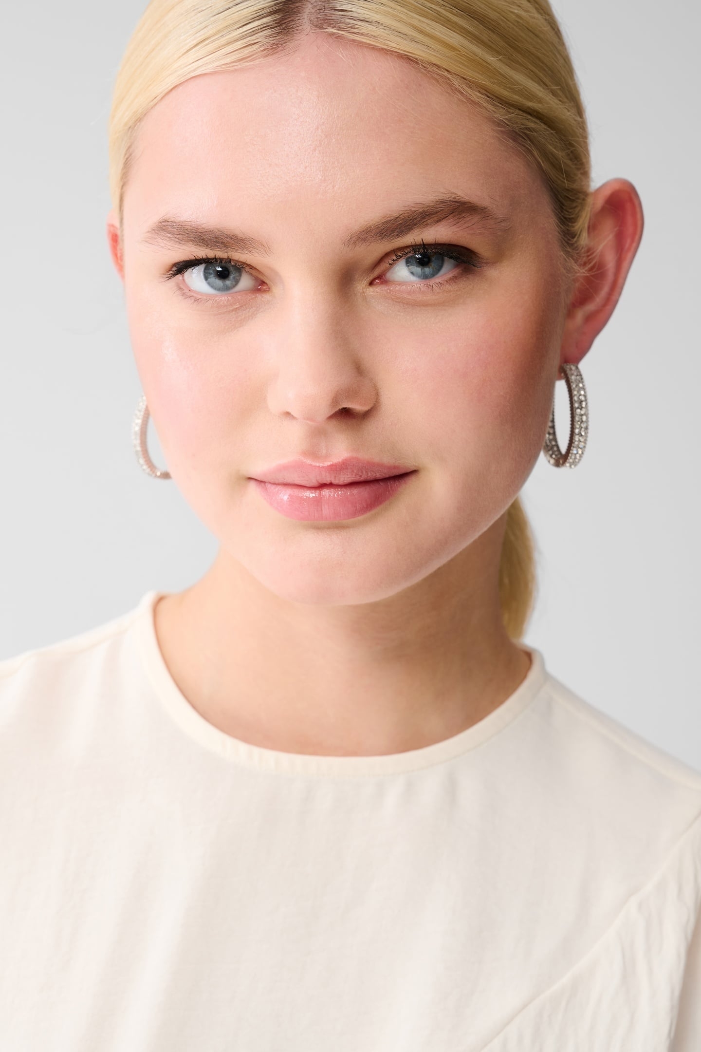 LA-SBTWIST KNOTTED TOP OFFWHITE 4