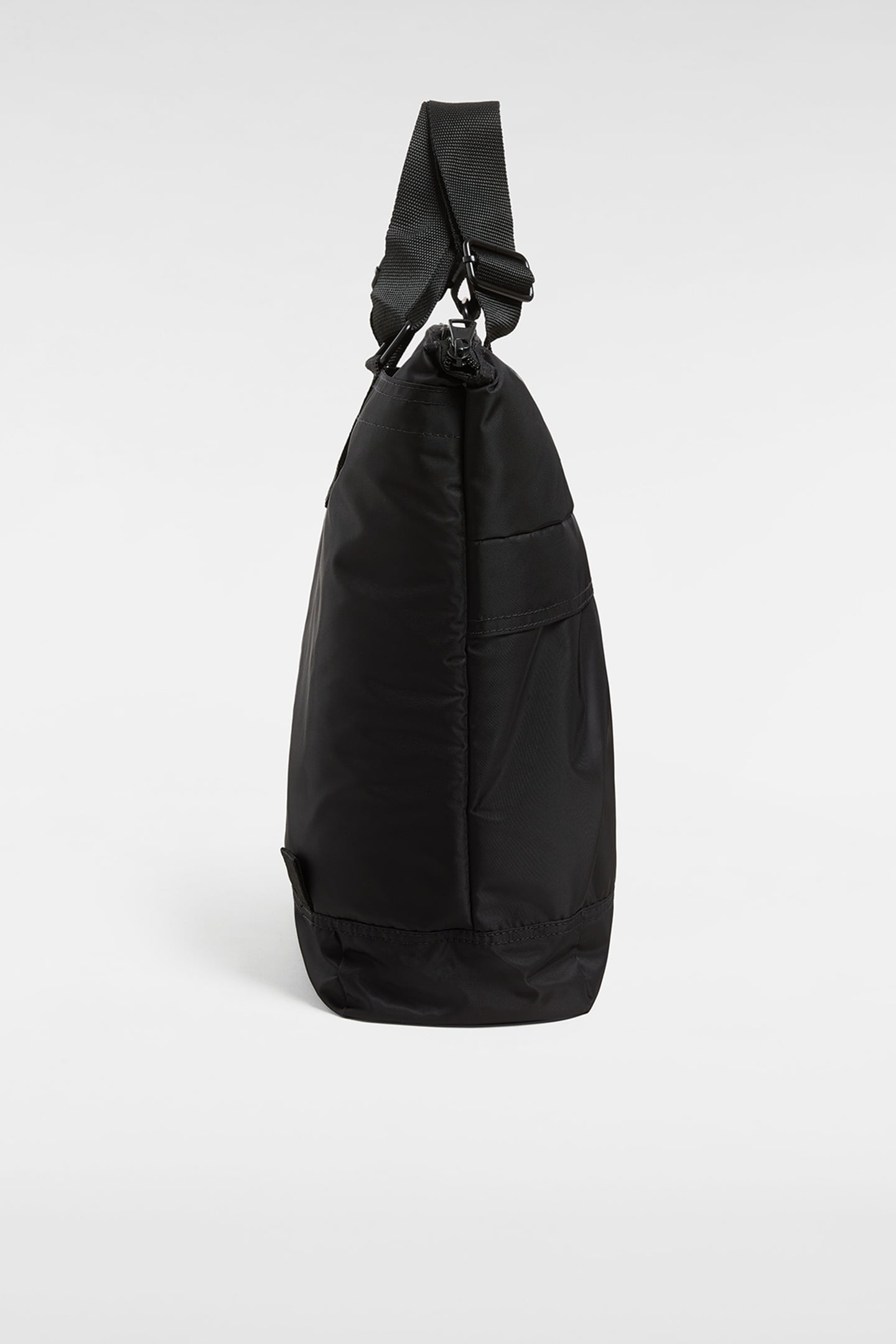 UNISEX DAILY BACKPACK BLACK 4