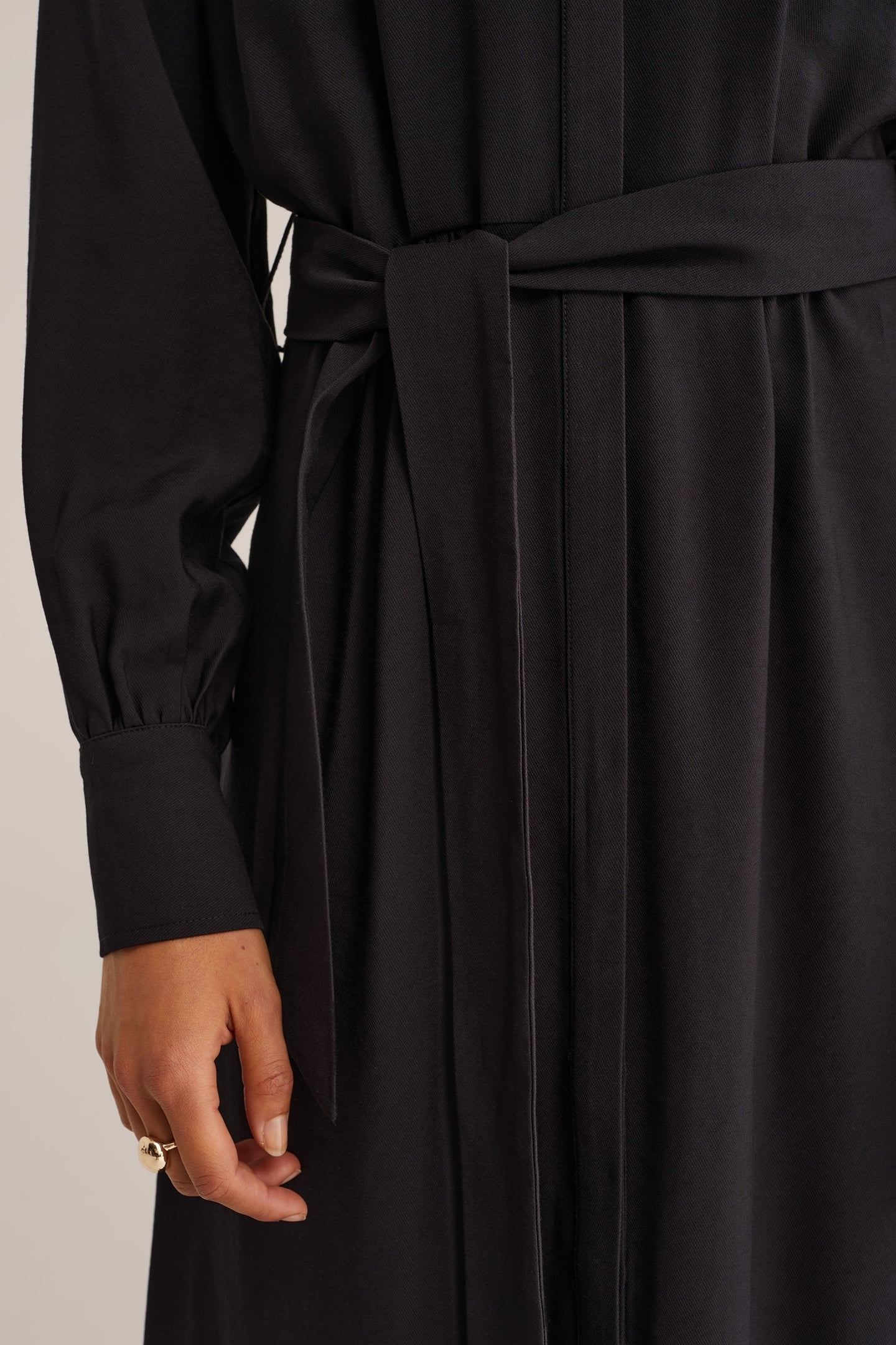 DRESS MID LENGTH BLACK 5