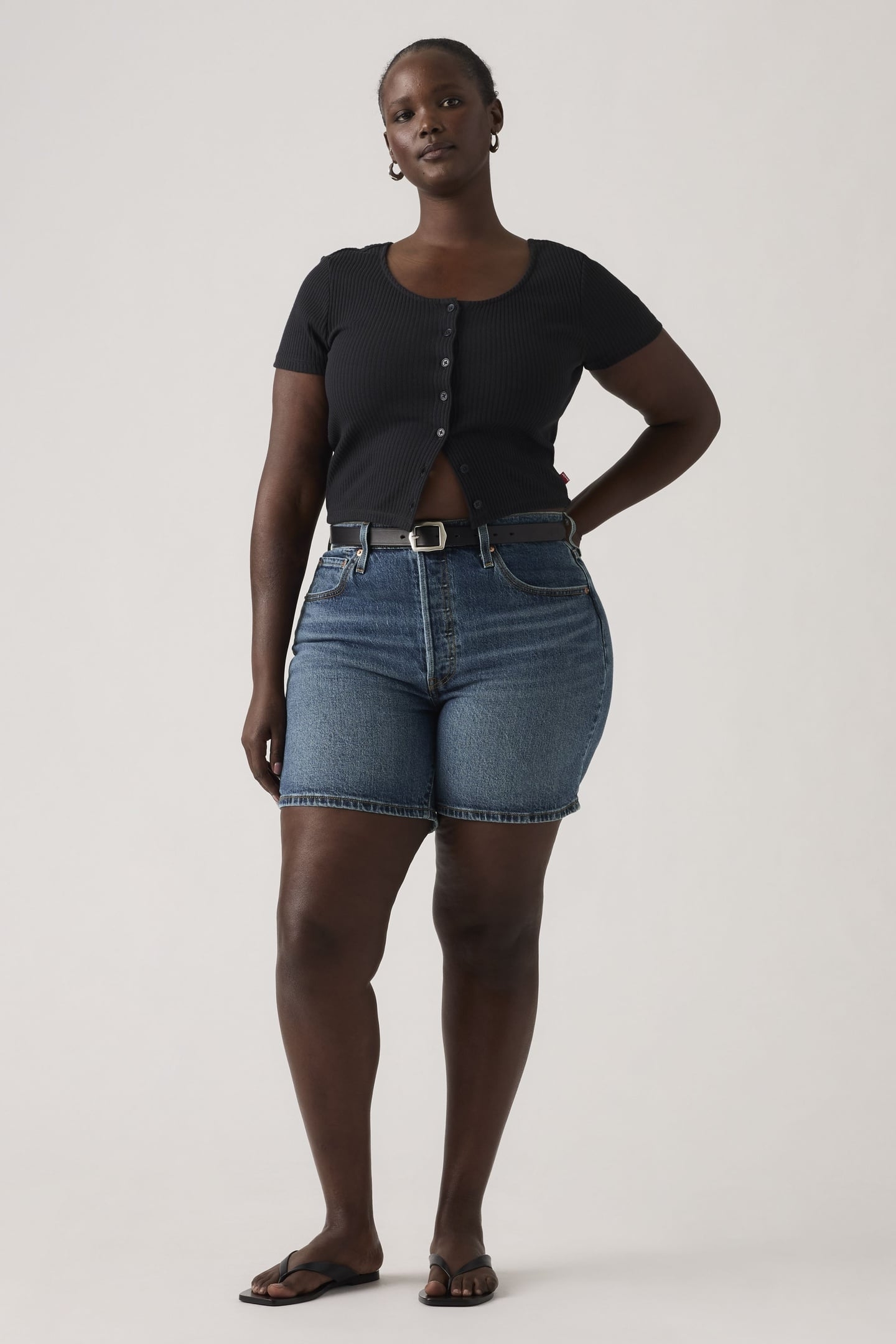 501® MID THIGH SHORTS BLUE 3