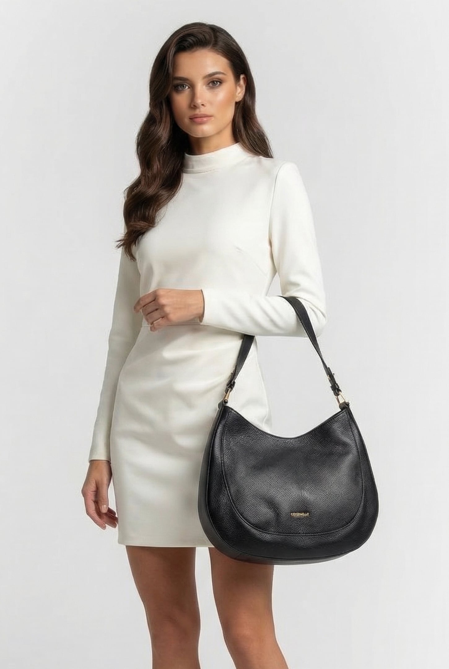 SHOULDER BAG IN LEATHER 1