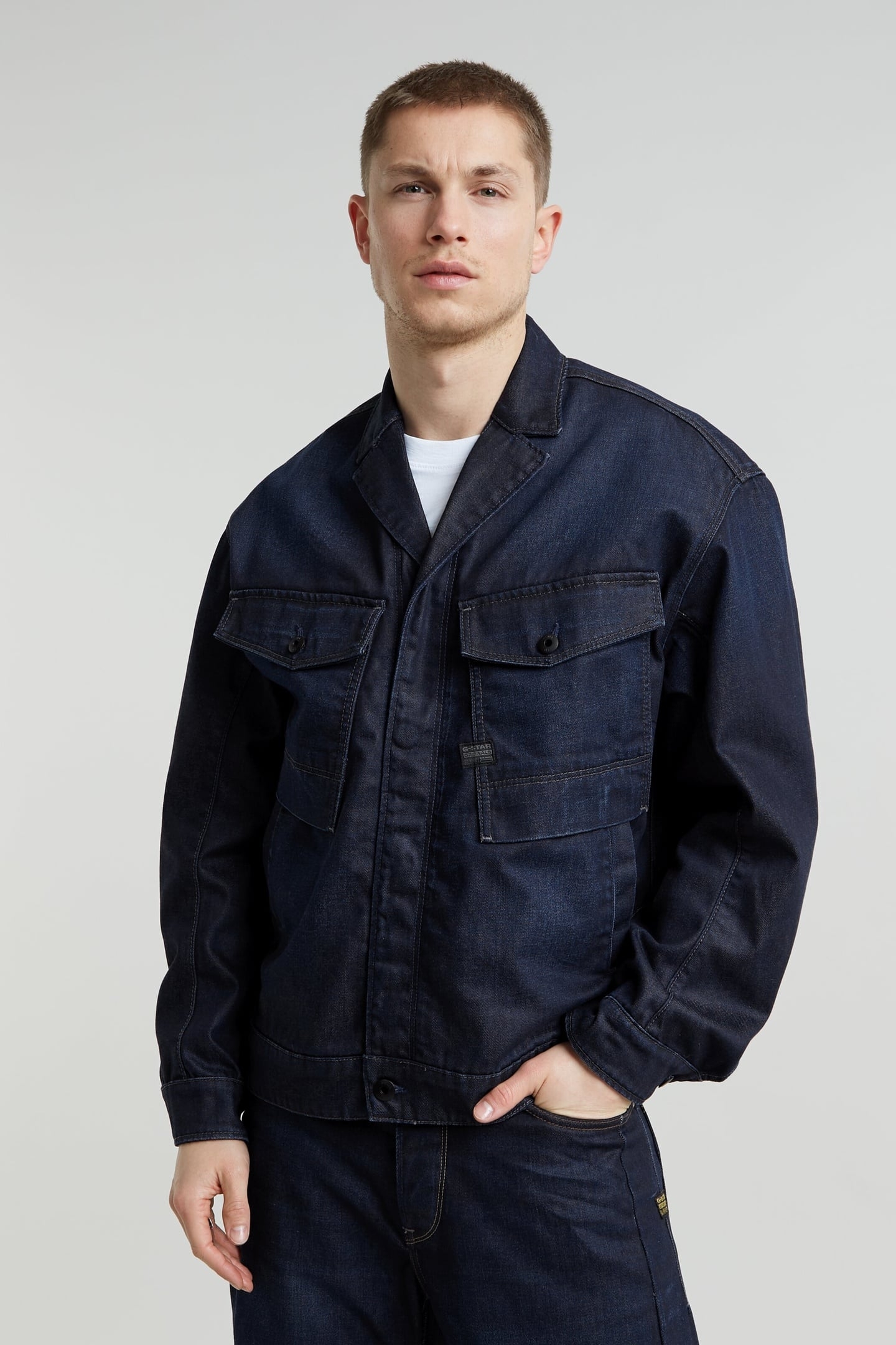 BEND JACKET WORN IN DEEP FRISIAN NIGHT 2