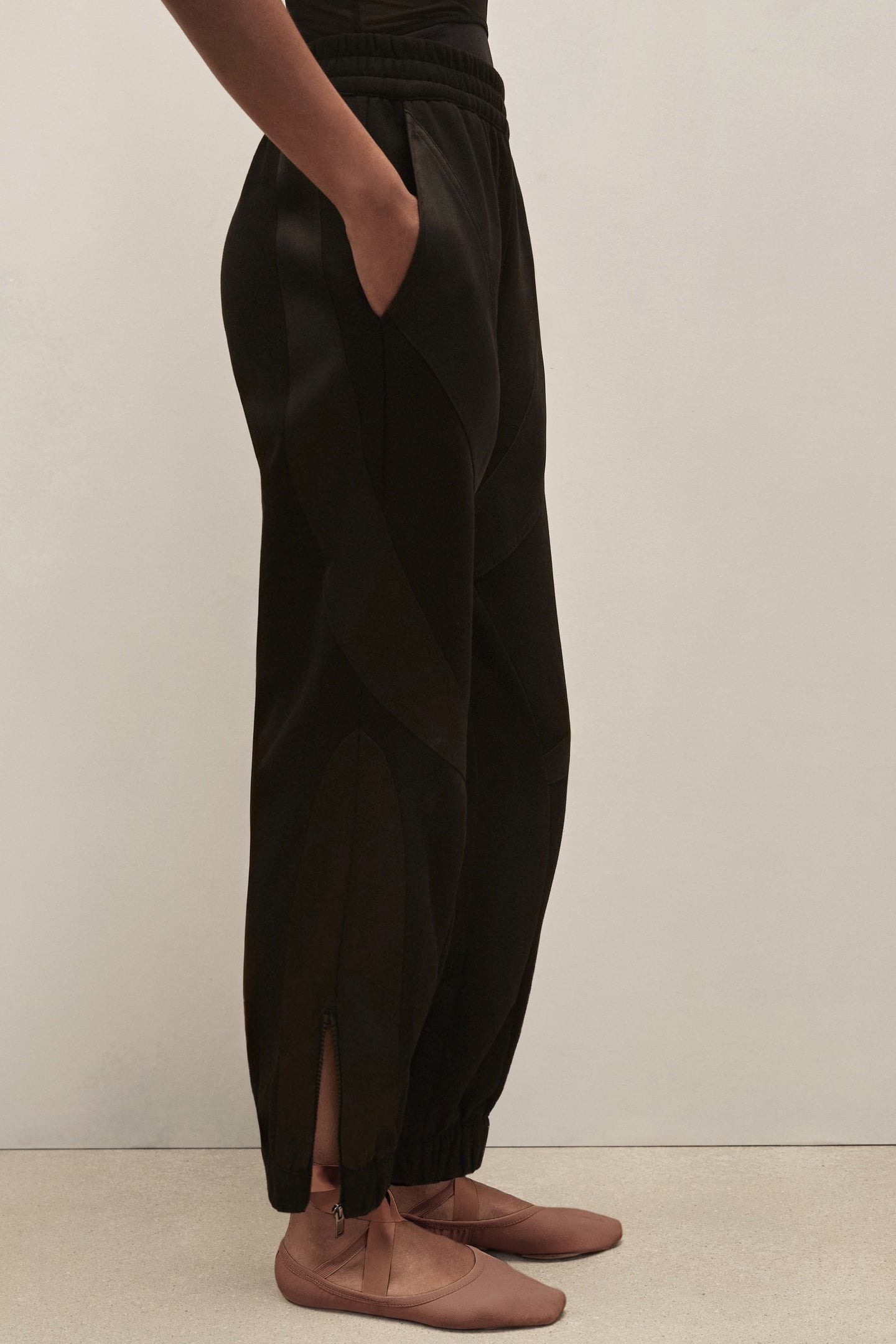 WOVEN MIXED JOGGER BLACK 2