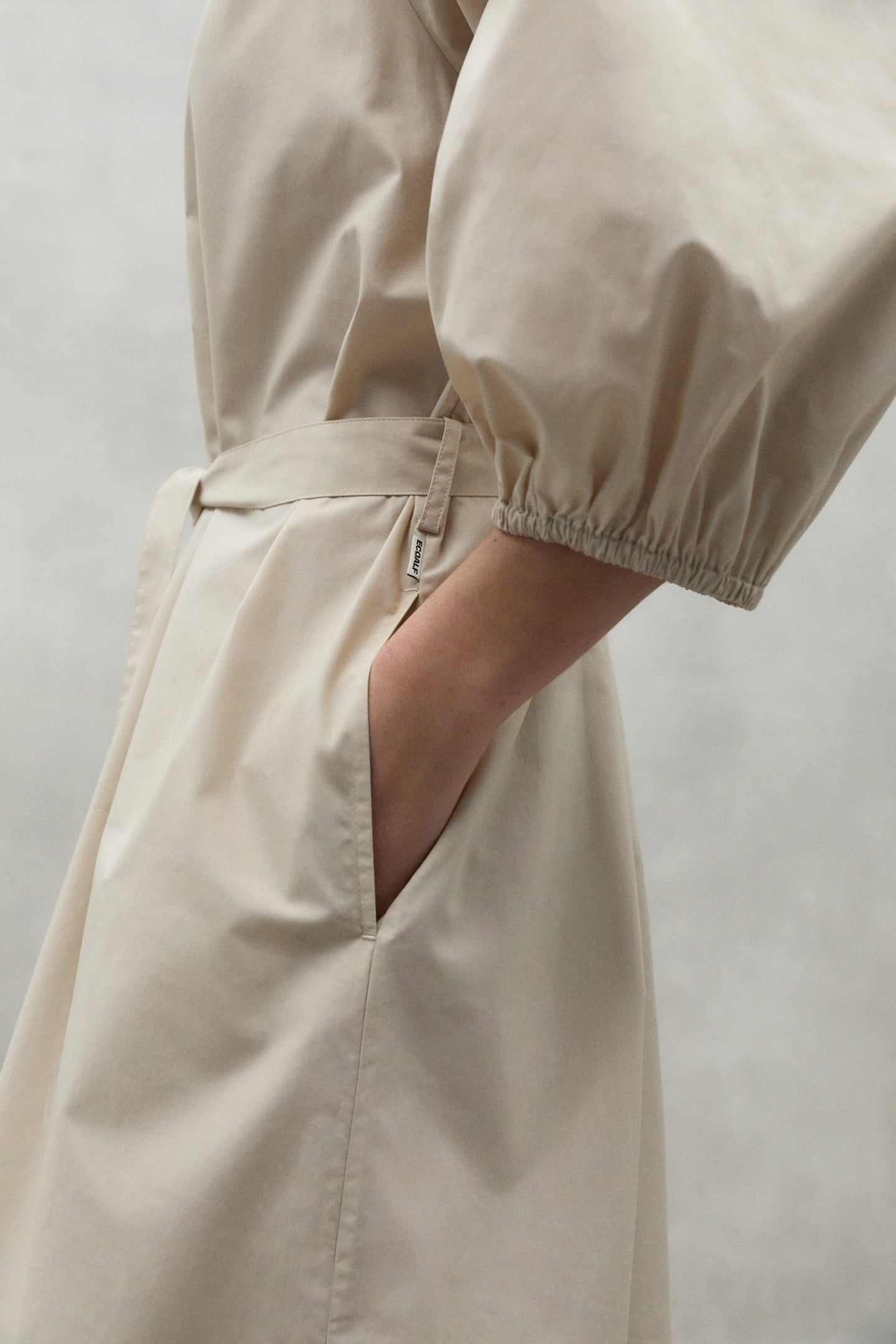 SERPENTINAALF DRESS WHITE SAND 4