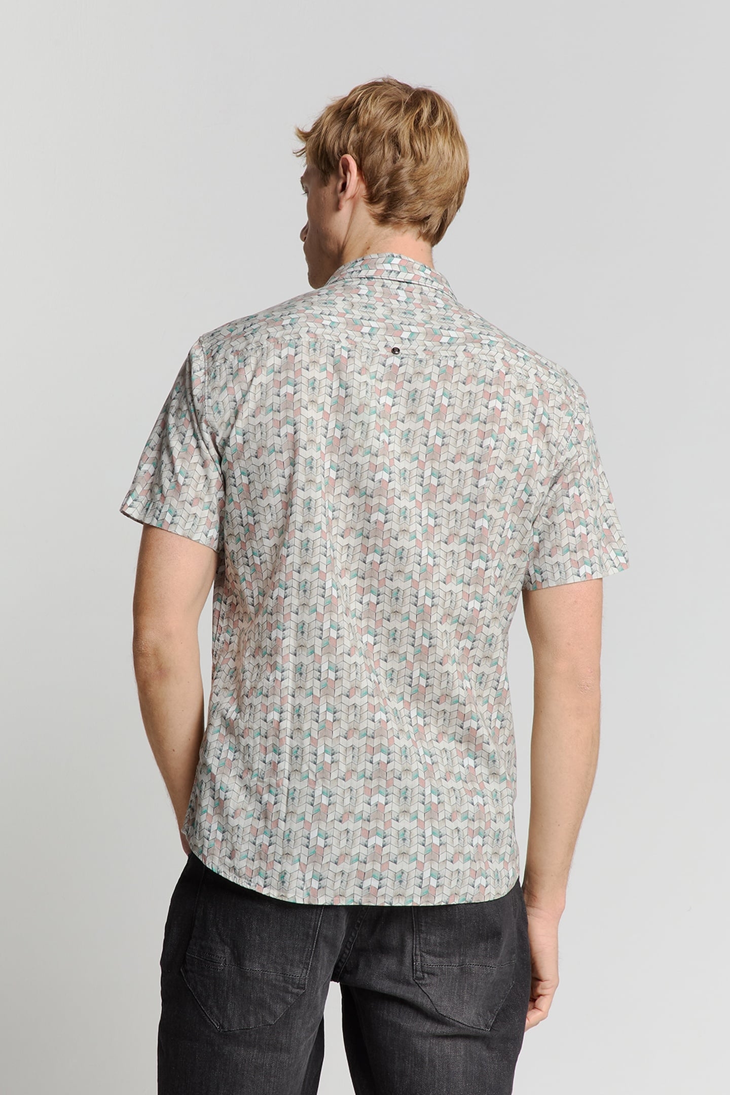 SHIRT SHORT SLEEVE ALLOVER PRINTED SAND 2
