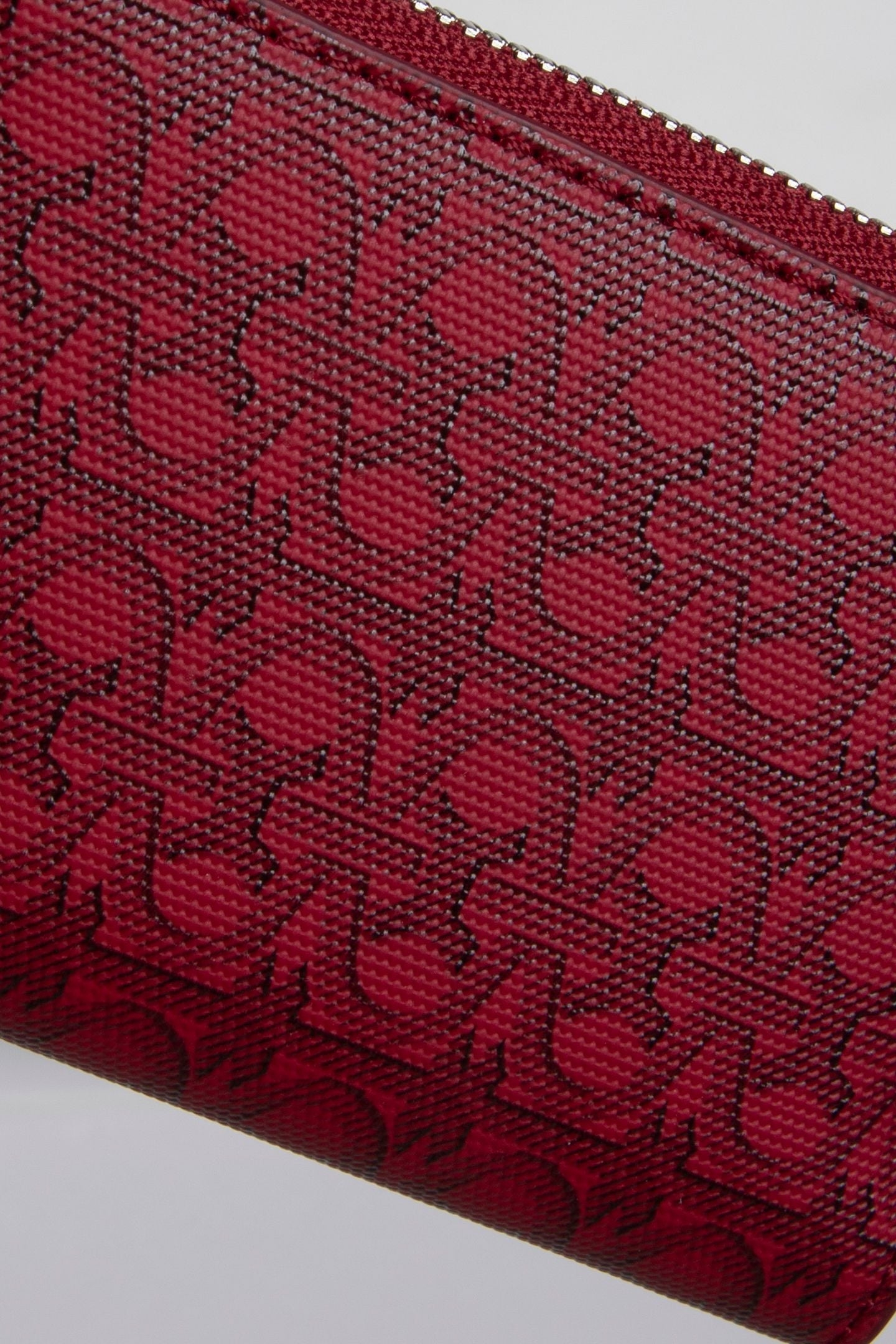PURSE IN RED MULTI PRINT 4