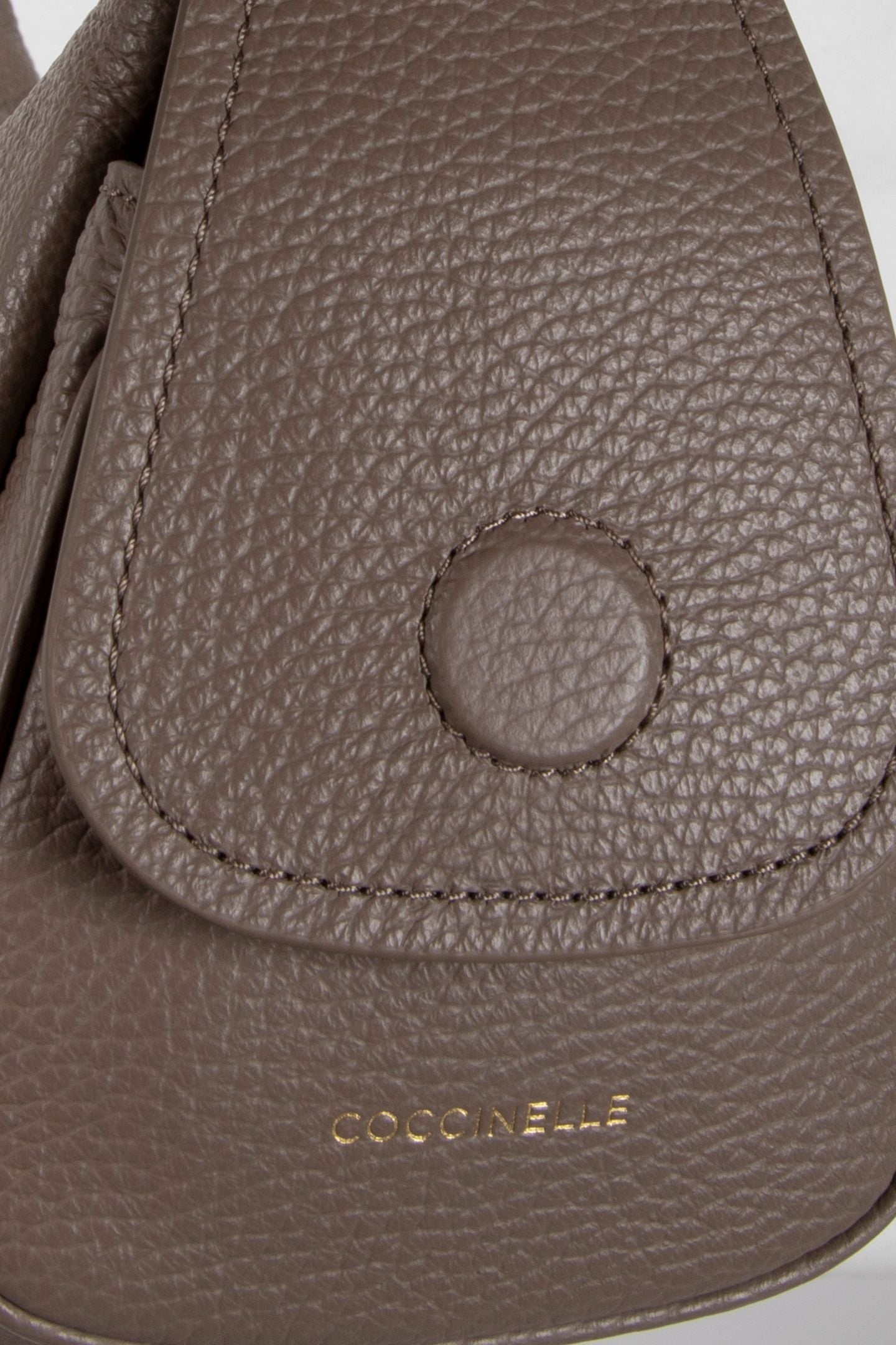 LEATHER SHOULDER BAG WITH POCKETS IN BEIGE 5