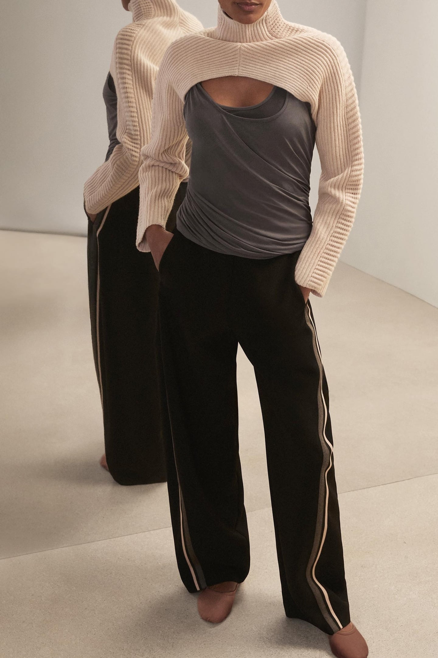 CROPPED TEXTURE JUMPER BLUSH PINK 1