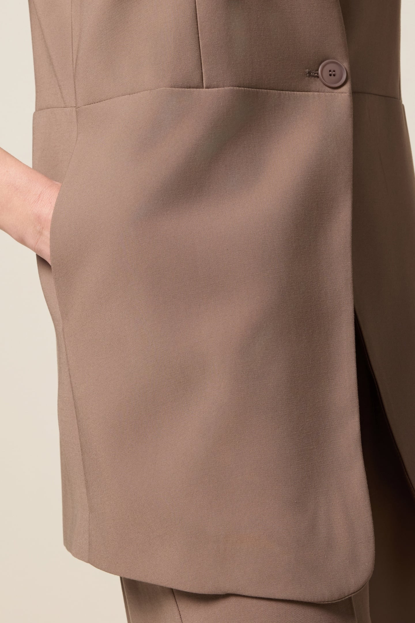 VEST IN VISCOSE BLEND FABRIC BROWN 5