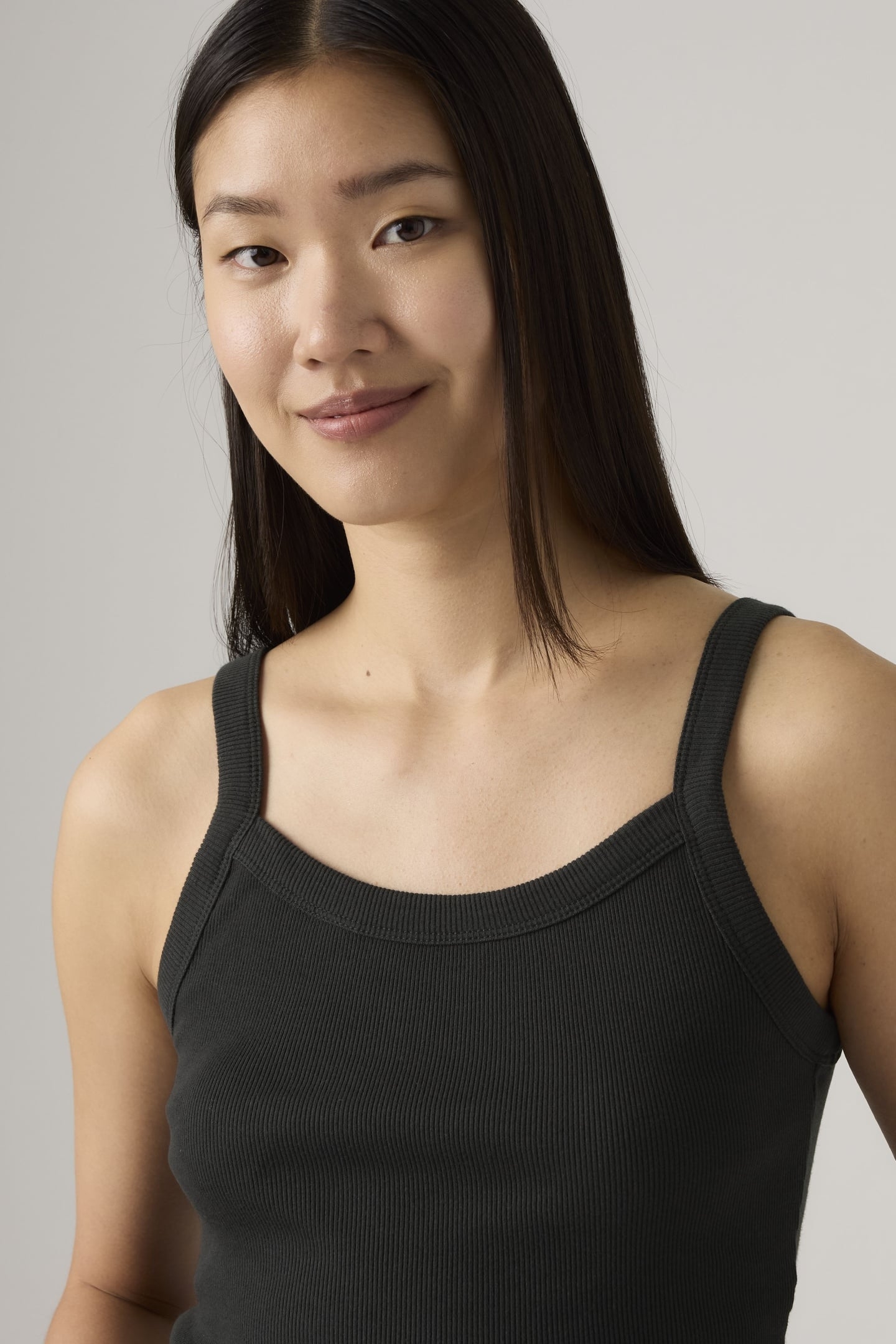 ESSENTIAL SPORTY RIBBED TANK TOP BLACK 6