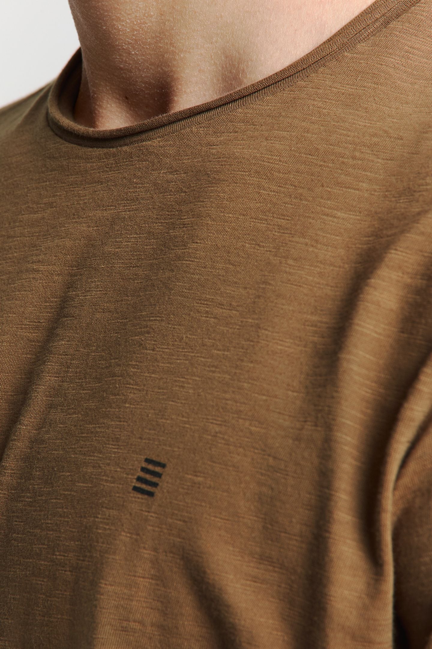 T-SHIRT CREWNECK SLUB CAMEL 4