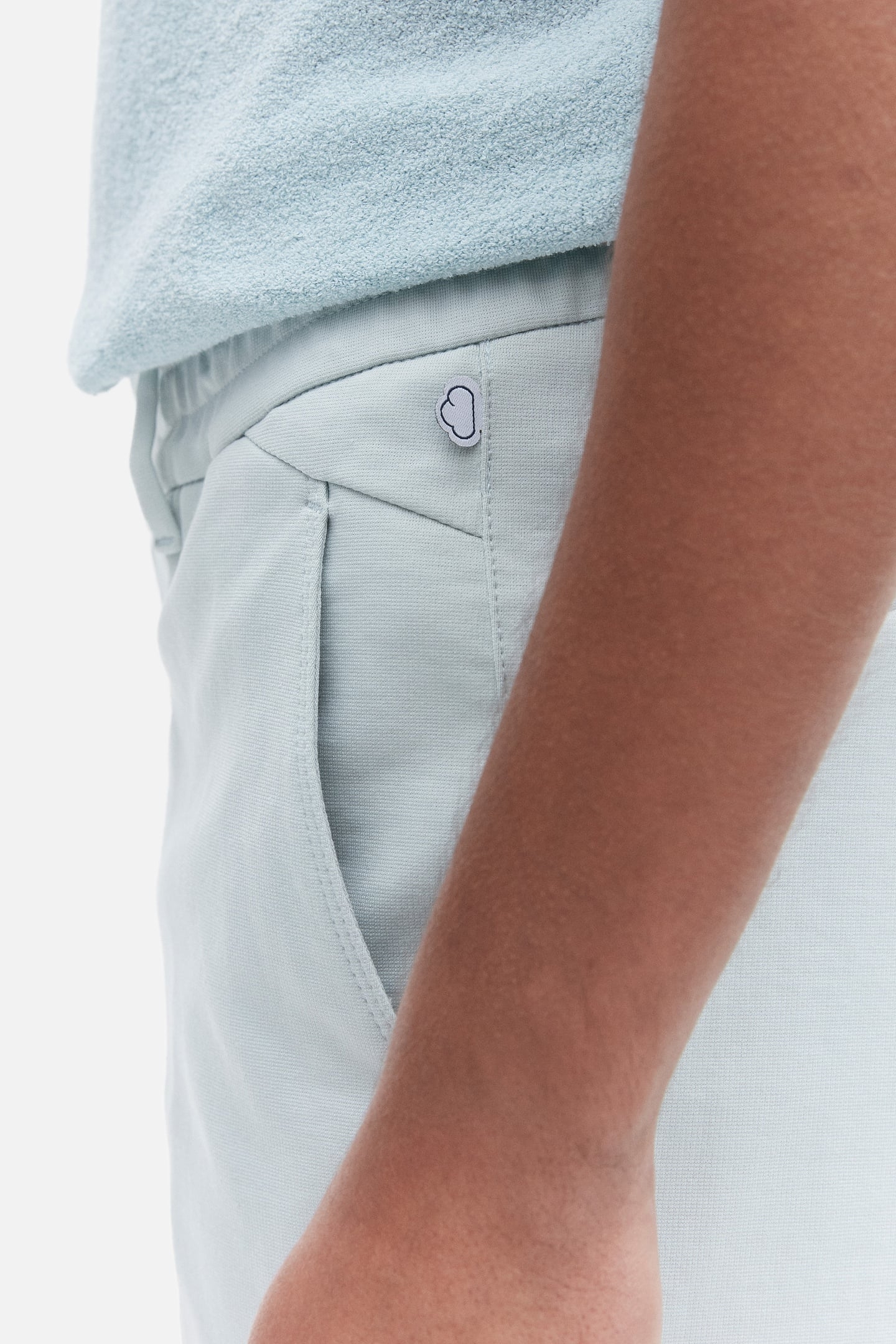 HARLEM SHORTS LIGHT GREEN 6