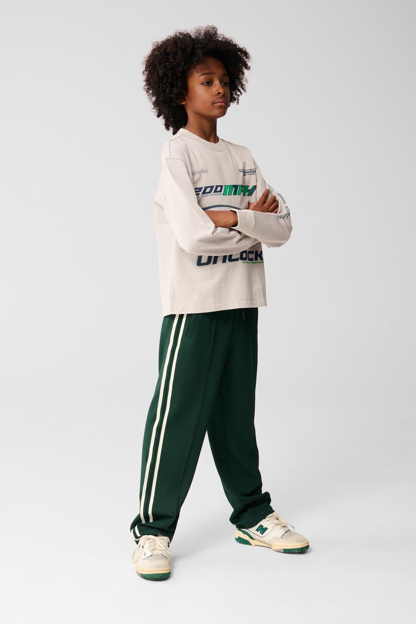 BOYS SPORTY PINTUCK DARKGREEN 1