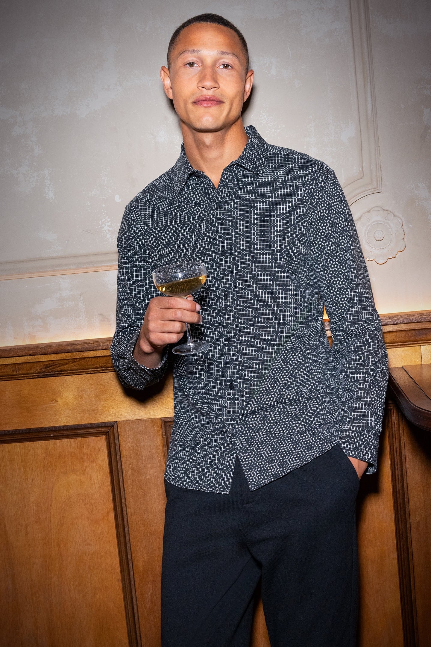 MA-SBPRINTED LOGO SHIRT BLACK 1