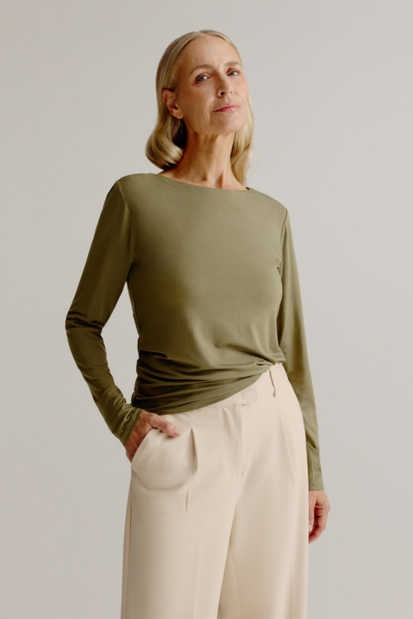 ALINE T-SHIRT SOLID MOSS GREEN 1