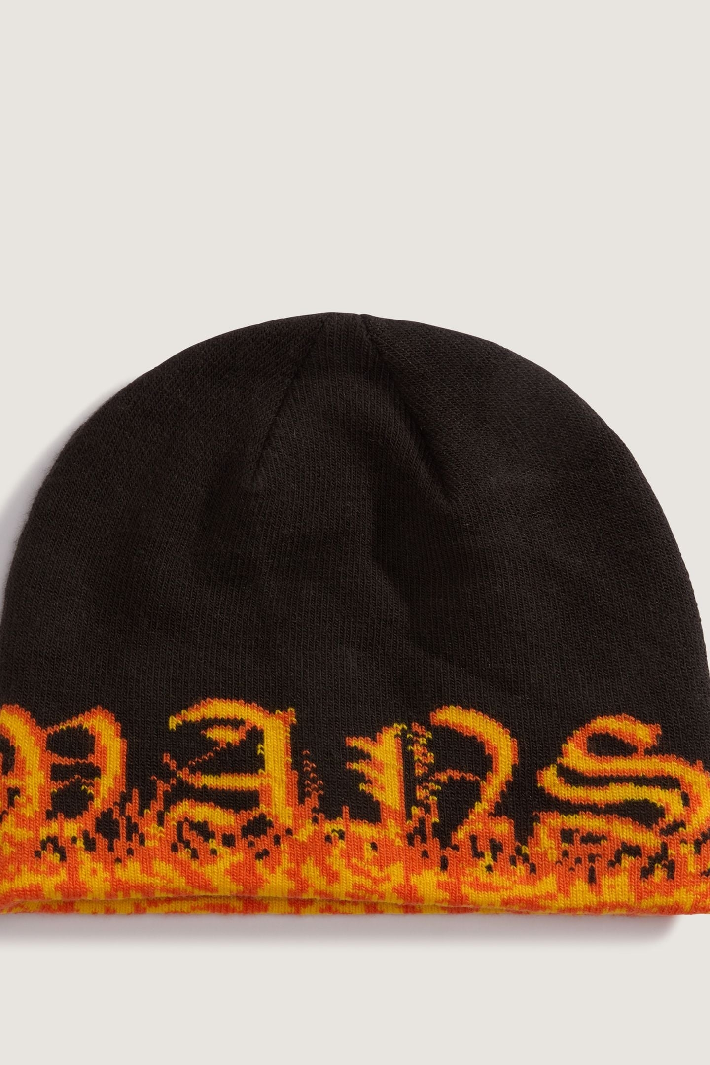 UNISEX HOVLEY BEANIE BLACK/FLAME 1