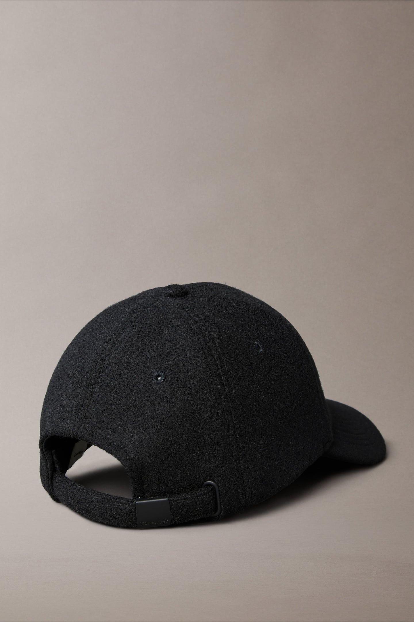 FELT METAL PLAQUE BASE BALL CAP BLACK 3