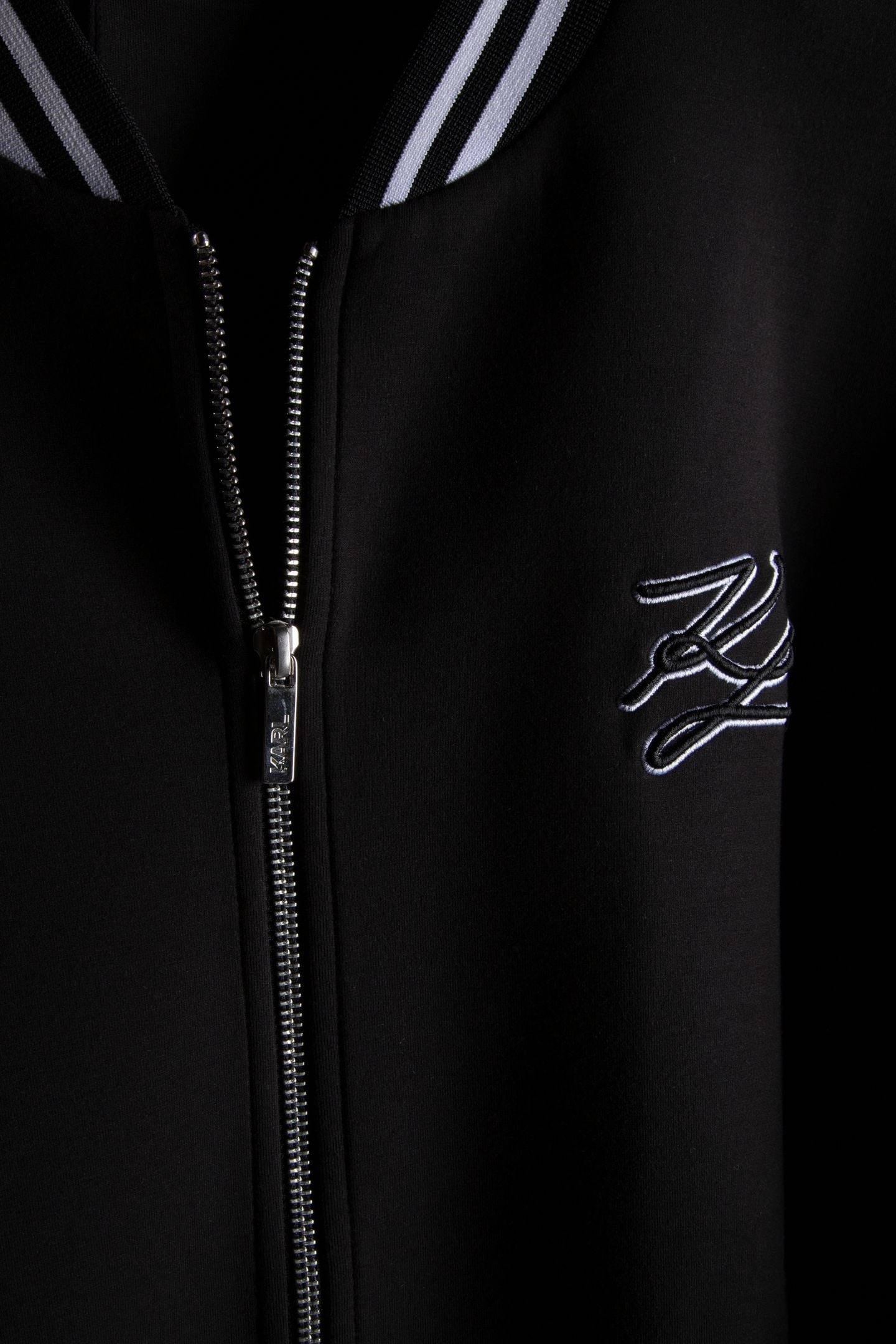 BLACK SWEAT ZIP JACKET 4