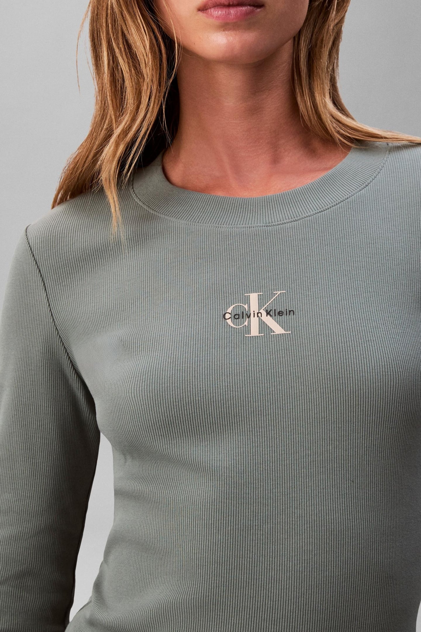 LS MONOLOGO BABY TEE AUTUMN GREEN 5