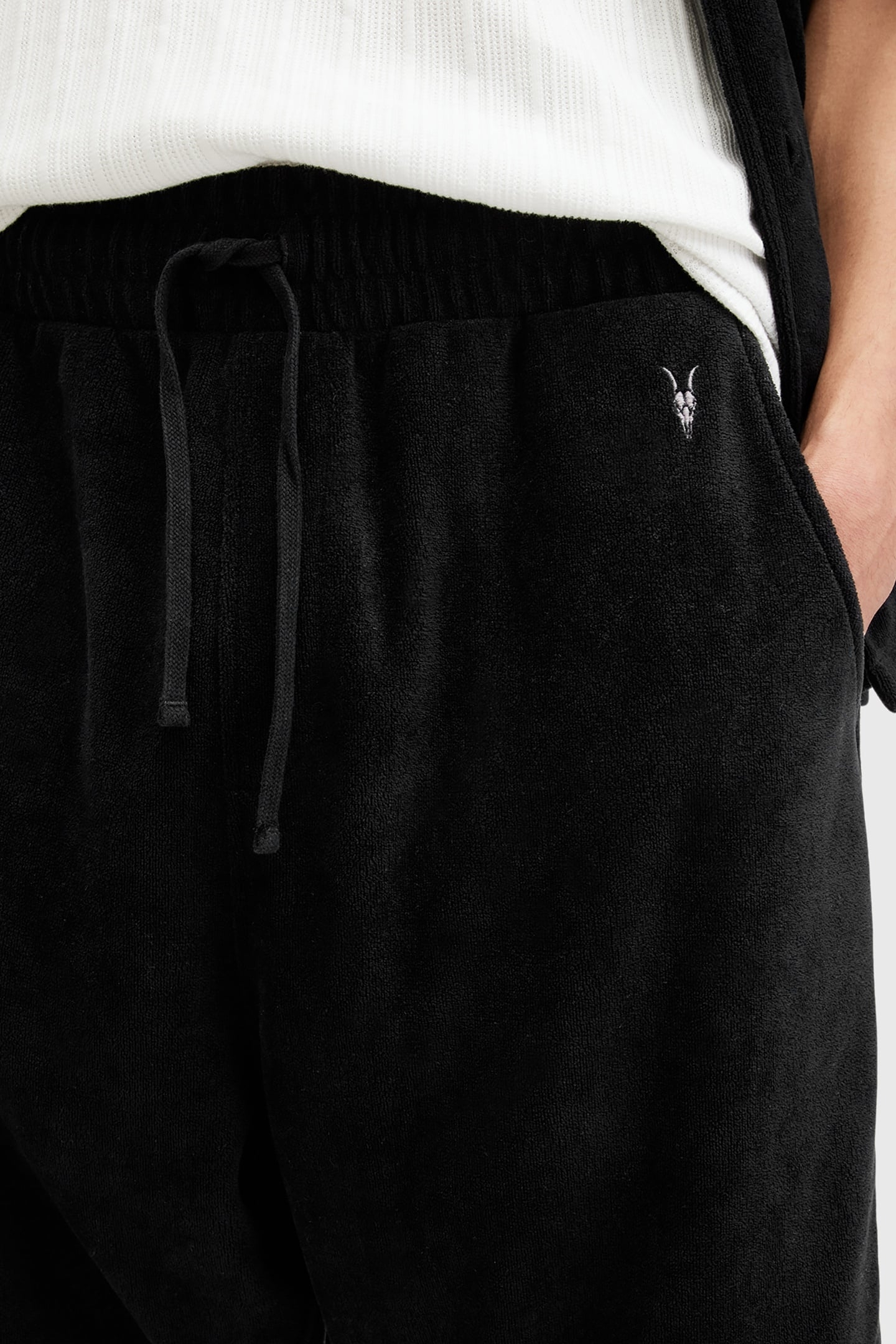 FELIX SWEATSHORT JET BLACK 7