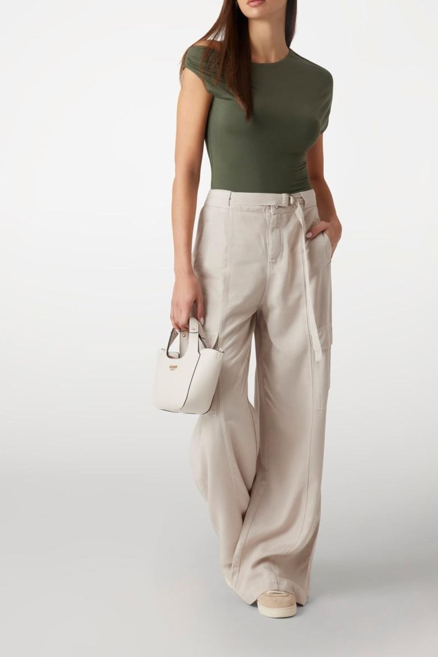 GUESS ECO SS DOLMAN OFF SHLDR GREEN PLANT 1