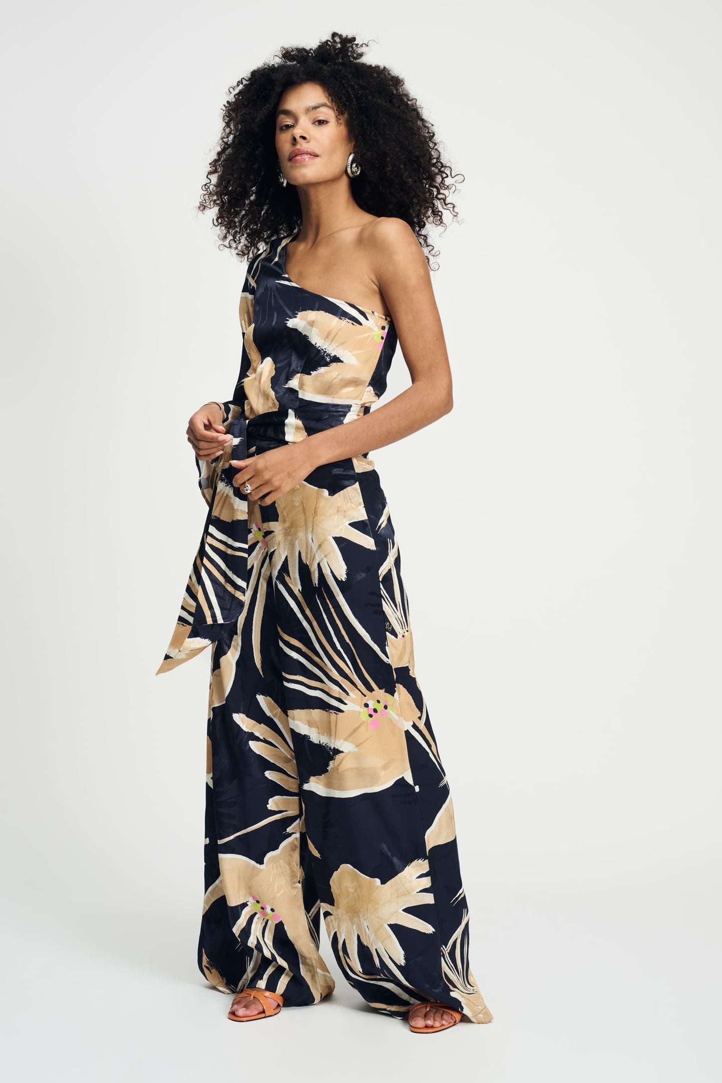 JUMPSUIT - ONE SHOULDER ARTISAN SAND 2