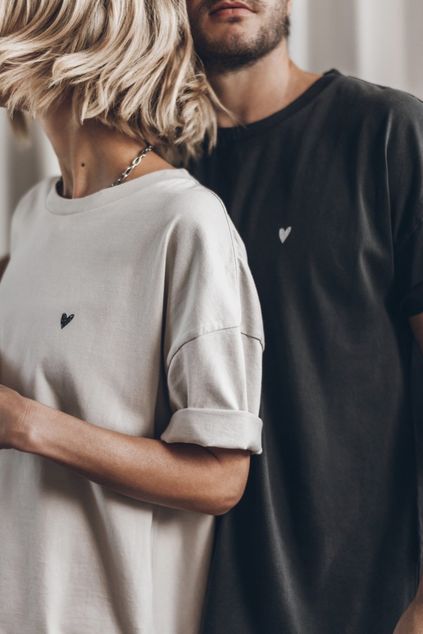 THE LIGHT LOVE SIGNS UNISEX T-SHIRT WHITE 2