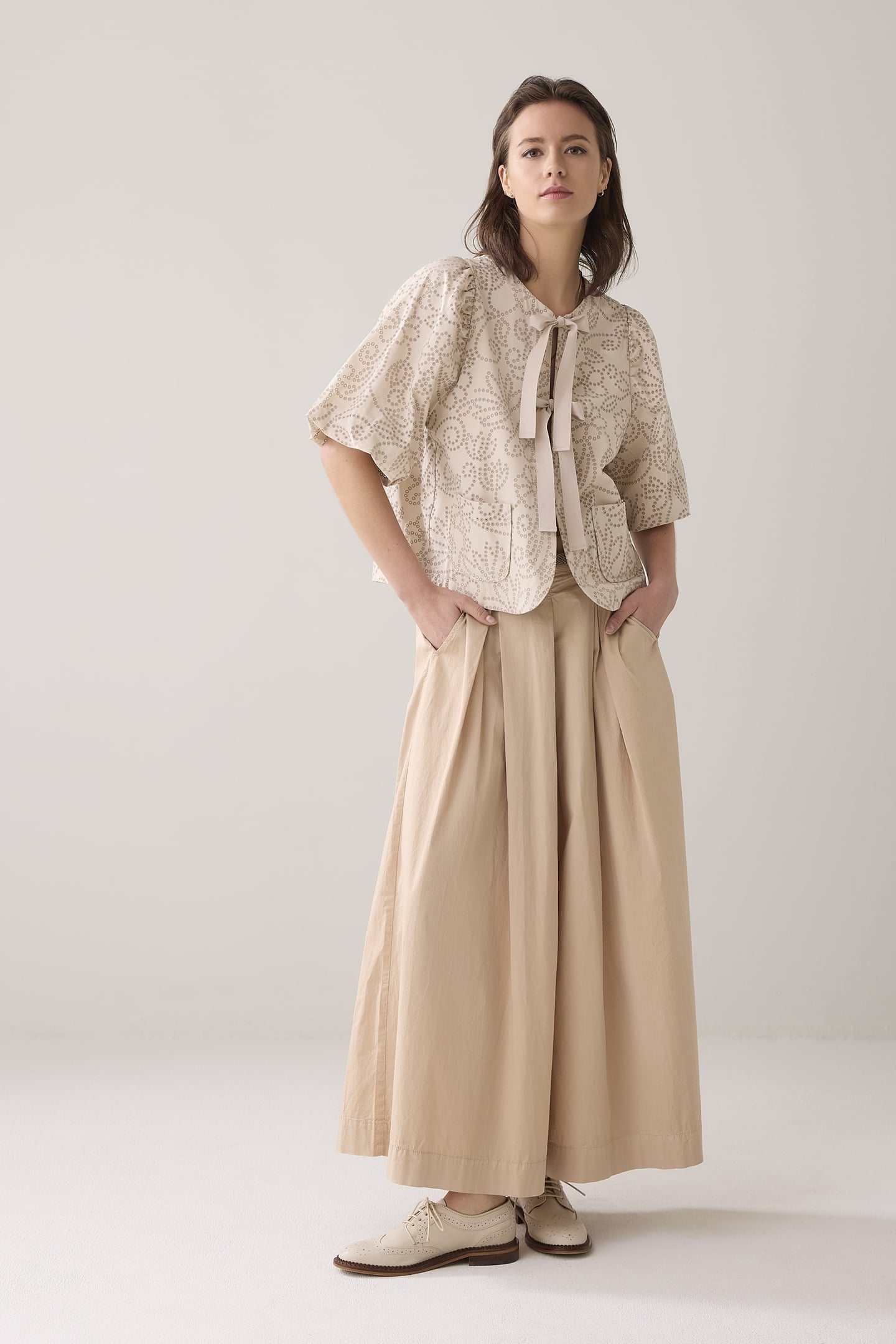 TOP LASER CUT DOTS SESAME 2