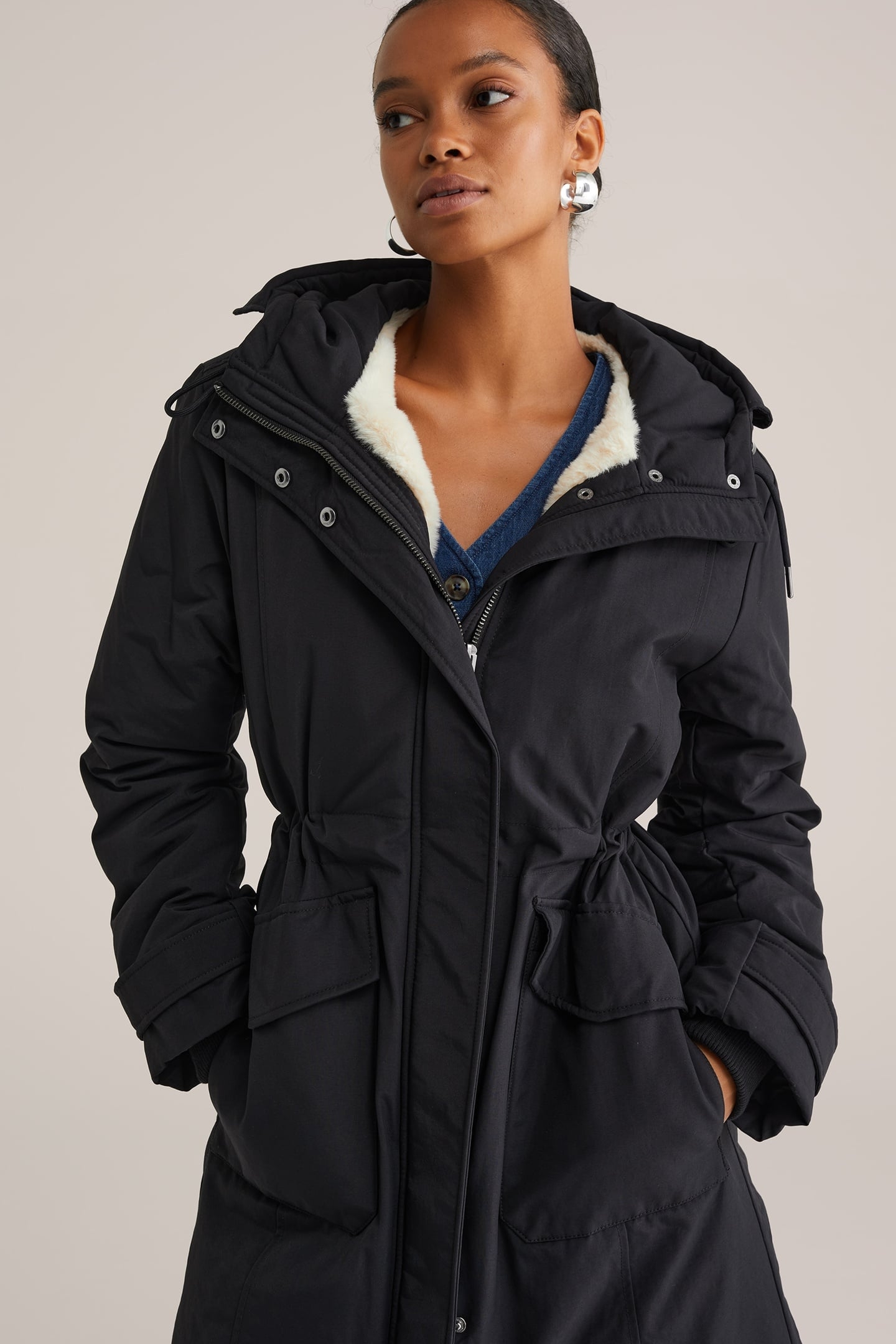 PARKA BLACK 1