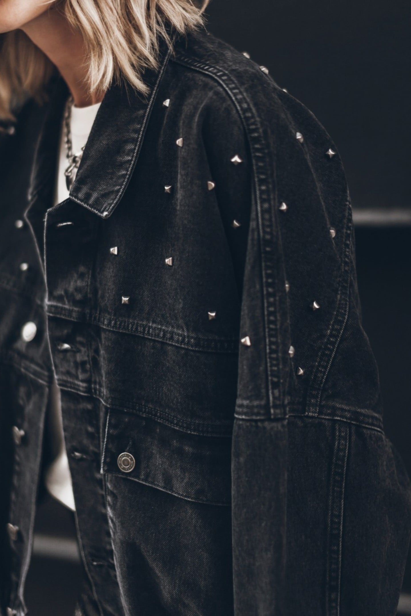 THE BLACK STUDDED DENIM JACKET BLACK 2