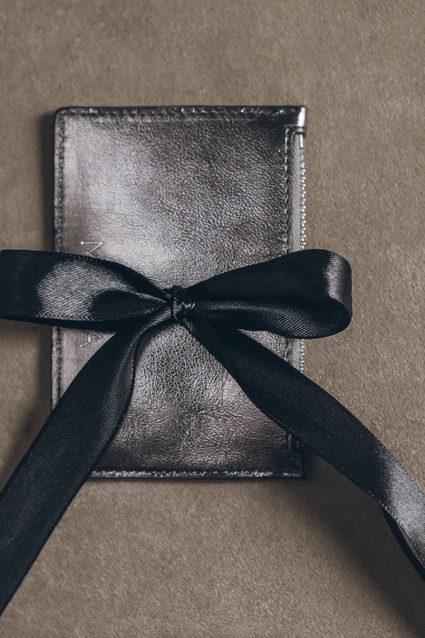 THE SILVER LEATHER WALLET SILVER 3