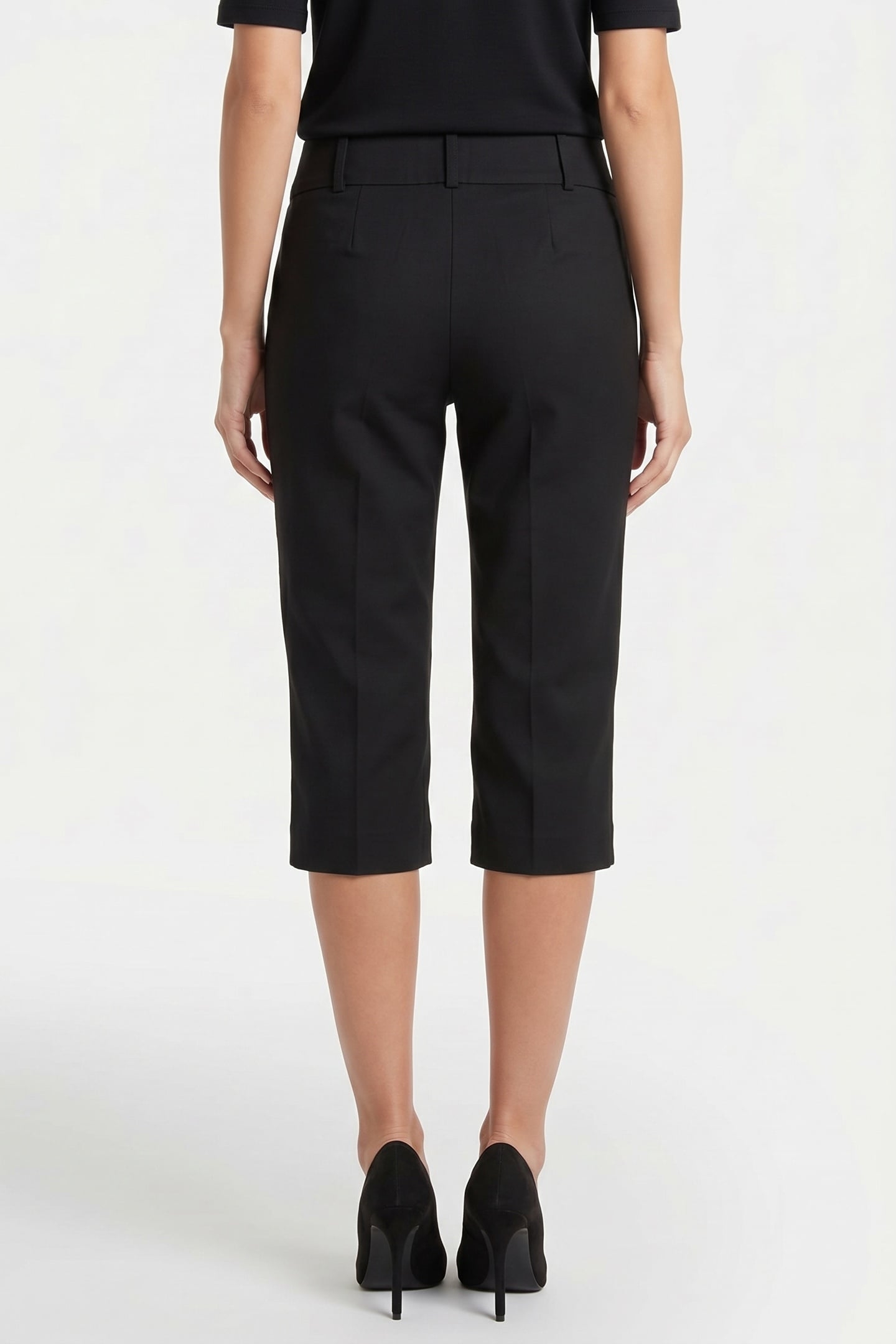 COLINE CAPRI TROUSERS BLACK 2