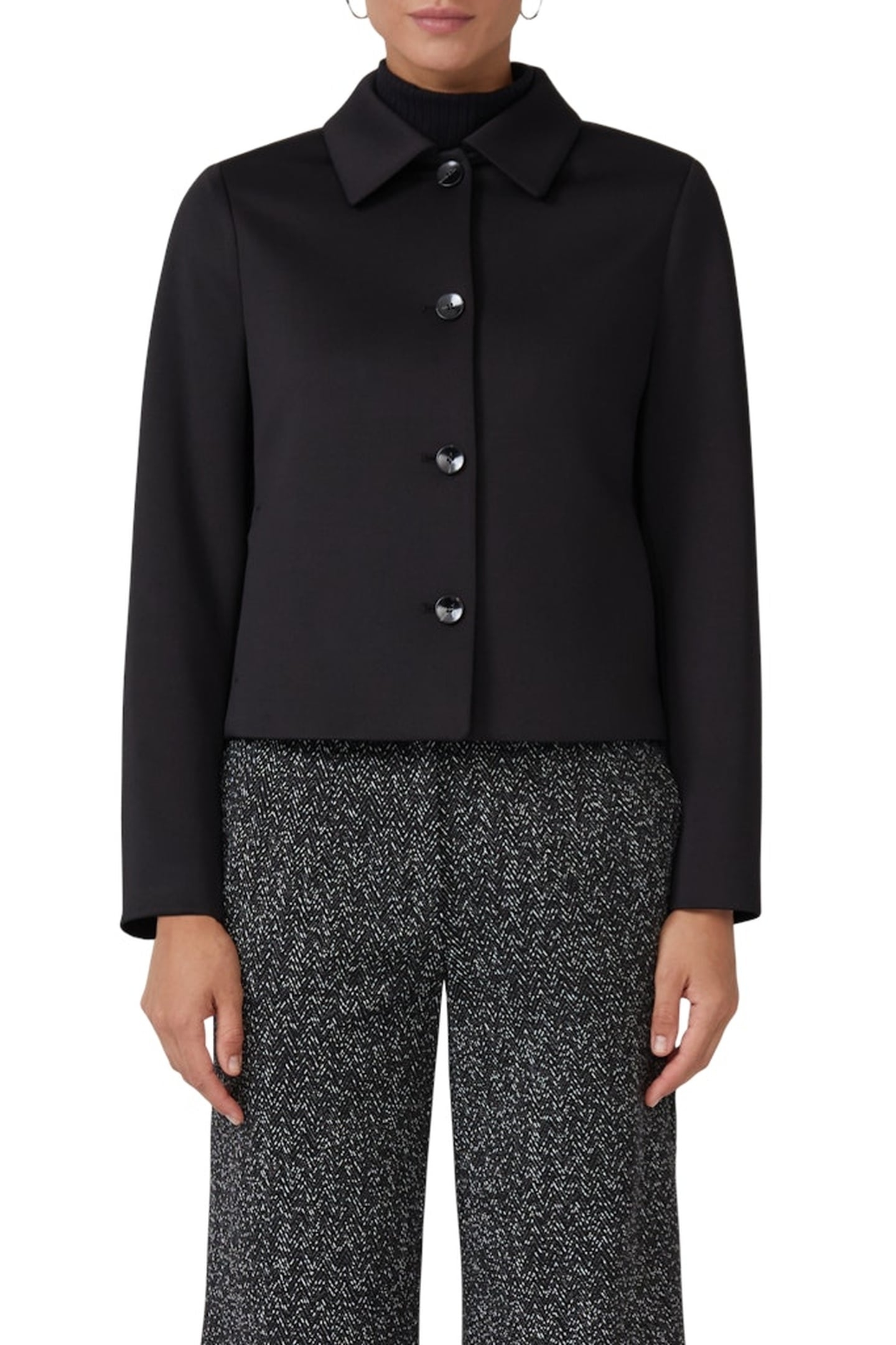 JACKETS INDOOR BLACK 1