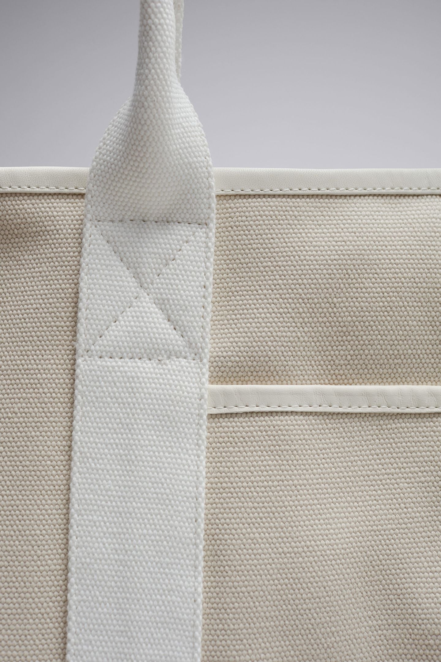 BRUNE CANVAS TOTE WHITE 5