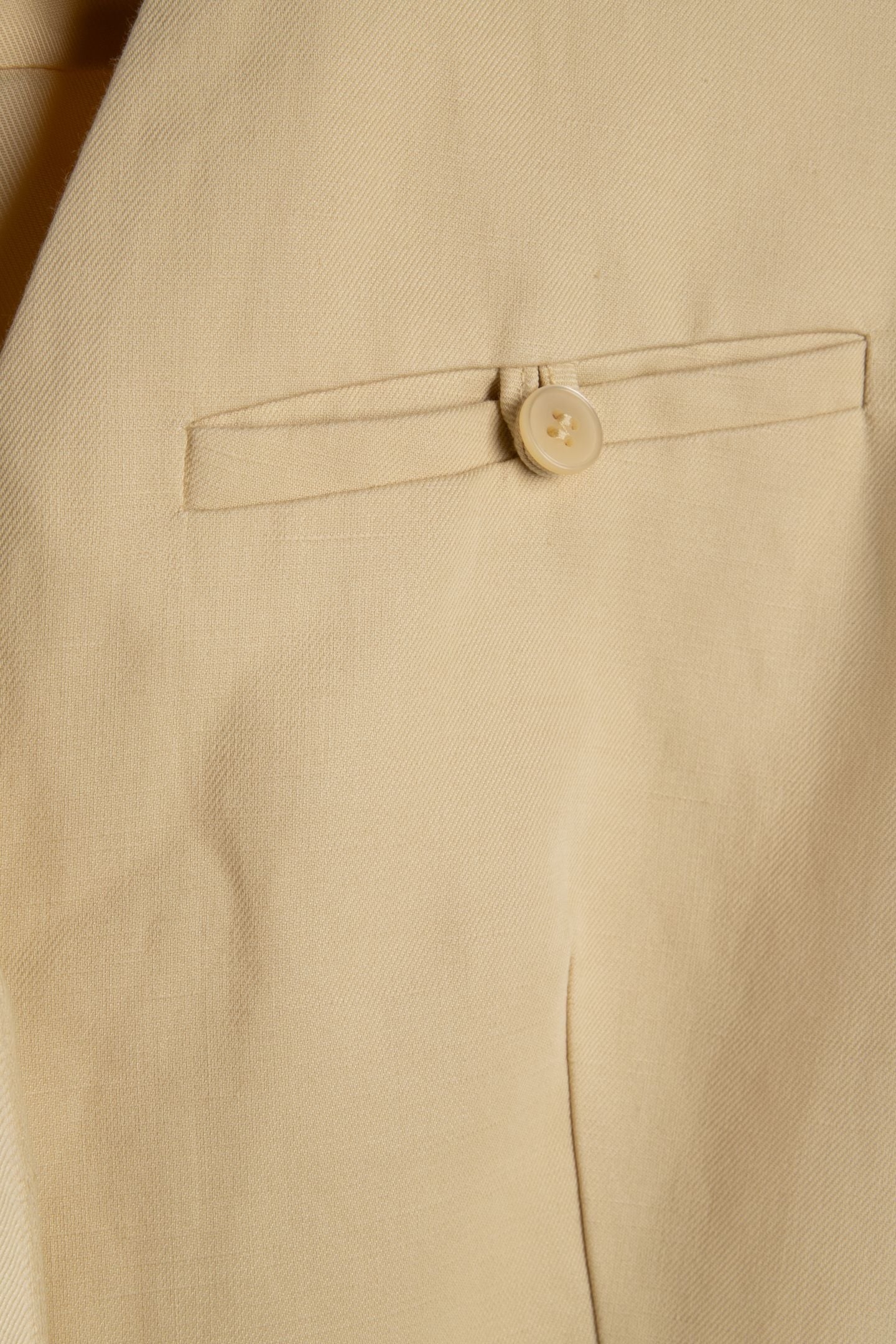 MUSTANG VEST YELLOW 5