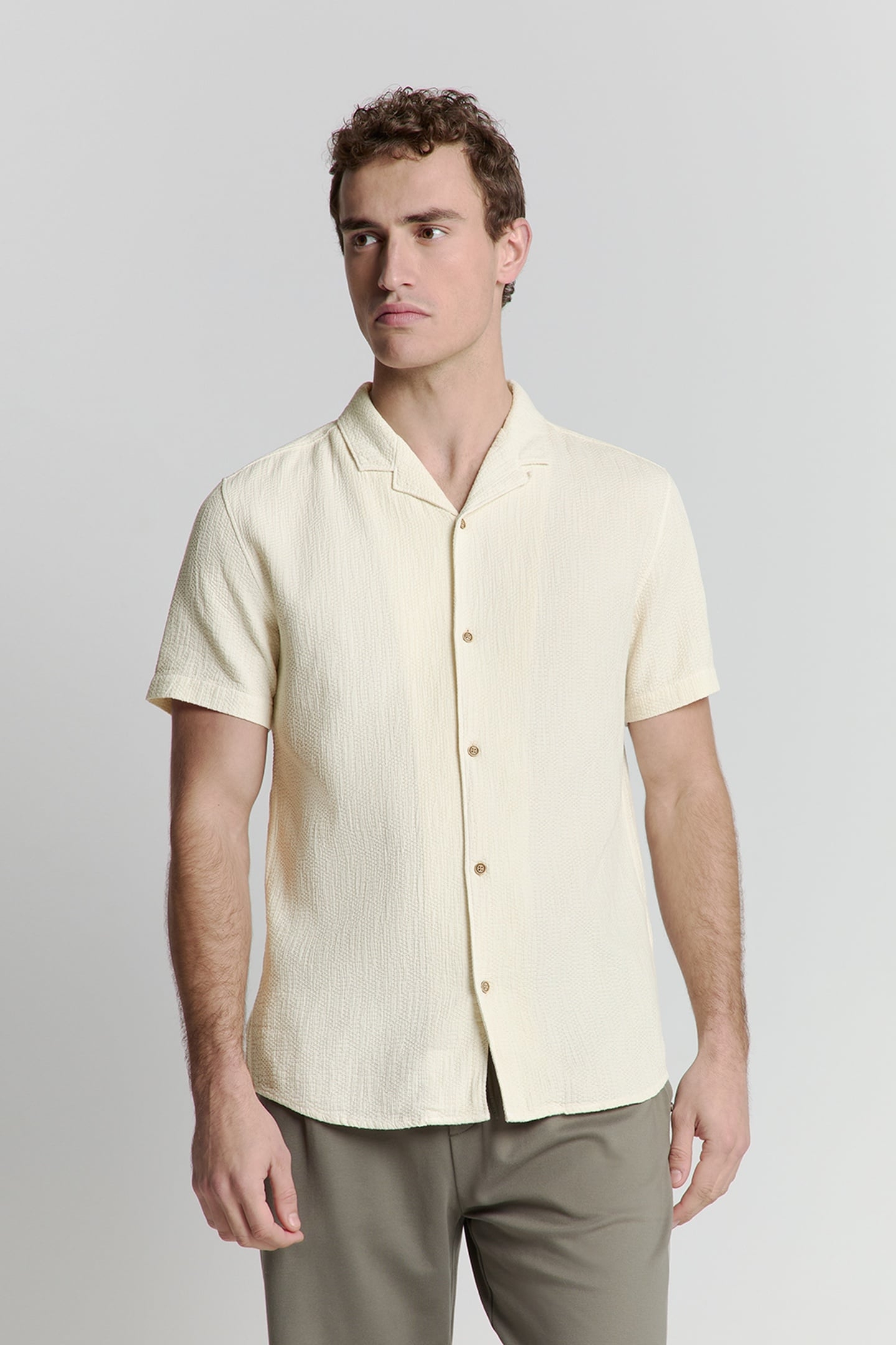 SHIRT SHORT SLEEVE REVERS COLLAR SOLID STRUCTURE CEMENT 2