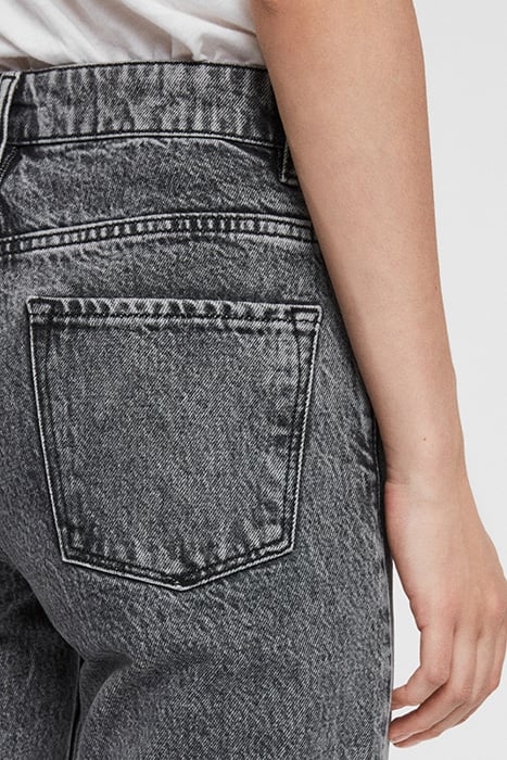 AVA STUD HEM JEAN WASHED BLACK 3