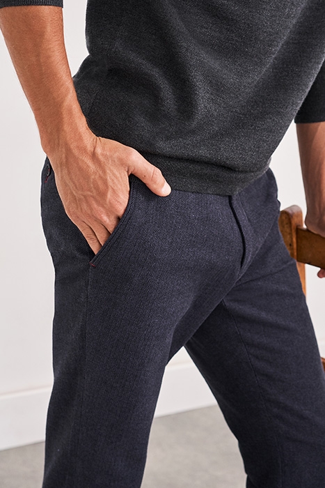CHUKAR HERRINGBONE TROUSERS DARK NAVY 5
