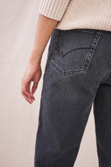 ANYA STRAIGHT ANKLE JEAN CHARC GREY 2