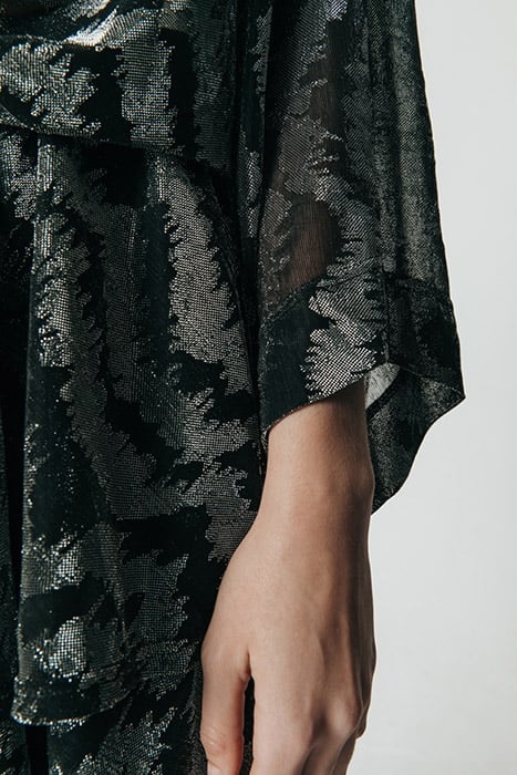 MENCIA ZEBRA METALLIC V-NECK DRESS METALLIC SILVER 5