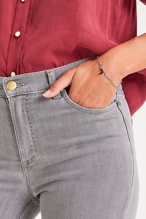 MOUSE GREY SKINNY JEANS WITH CHARM BRACELET 5