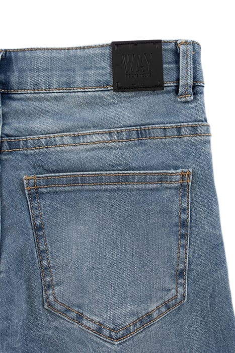 BOYS’ BLUE SLIM JEANS WITH PLACED DISTRESSING 7