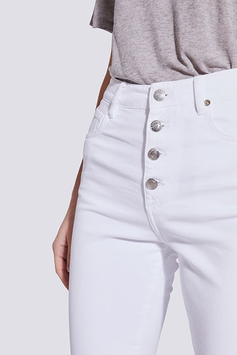 ESME SLIM IN WHITE 4