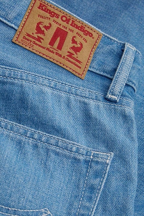 LIORA SHORT CLEAN LIGHT 5