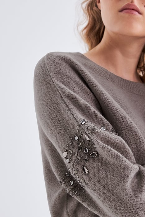 BEIGE KNIT SWEATER WITH DIAMANTE ARMHOLES 4