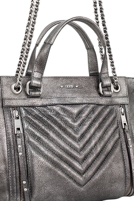 1440 MEDIUM METALLISE QUILTED CHEVRON TOTE BAG GREY 5