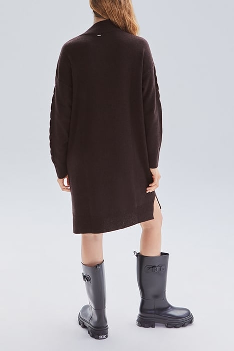 CHOCOLATE KNIT DRESS, ENGRAVED BUTTONS ON SHOULDER CHOCOLATE 2