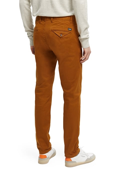 ESSENTIALS - STUART REGULAR SL WALNUT 2