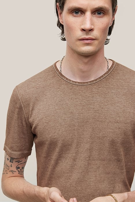 SUTTON SLIM FIT SS RIB CREW WITH BURN OU OAT 2