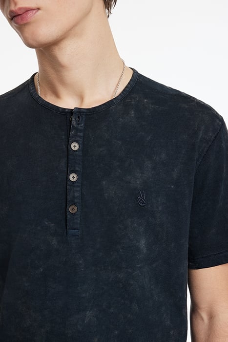 ETHAN SS CTN HENLEY W PSEIN CHROMA WASH INK BLUE 3